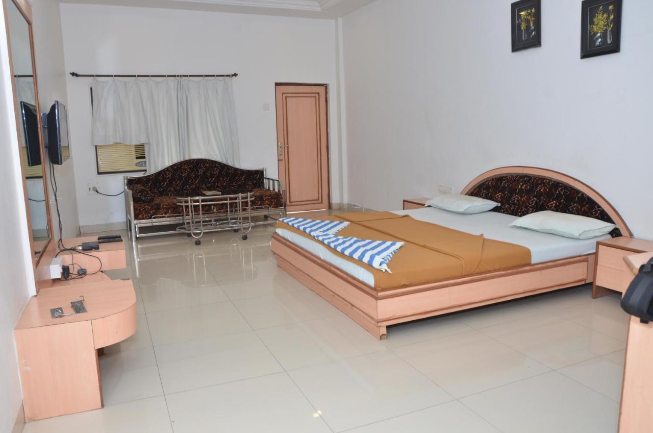 Golden Resort And Farm Nashik Exterior photo