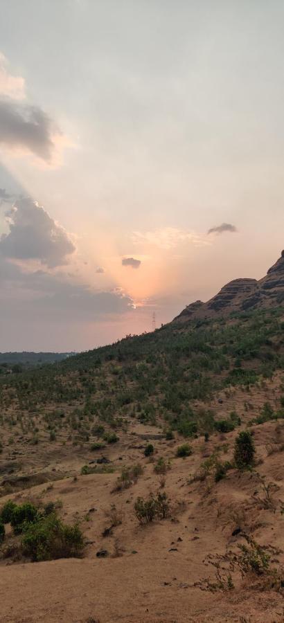 Golden Resort And Farm Nashik Exterior photo